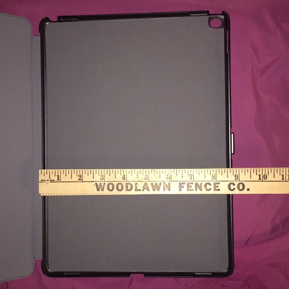 Speck Black StyleFolio iPad Pro Case Cover New - Picture 7 of 8